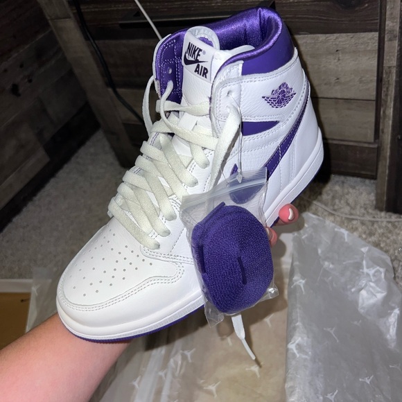 Air Jordan 1 OG high court purple W - Picture 2 of 7